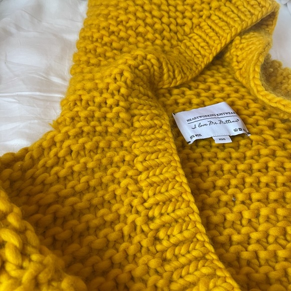 I Love Mr Mittens Sweater in RARE (Vibey) Yellow - Picture 4 of 6